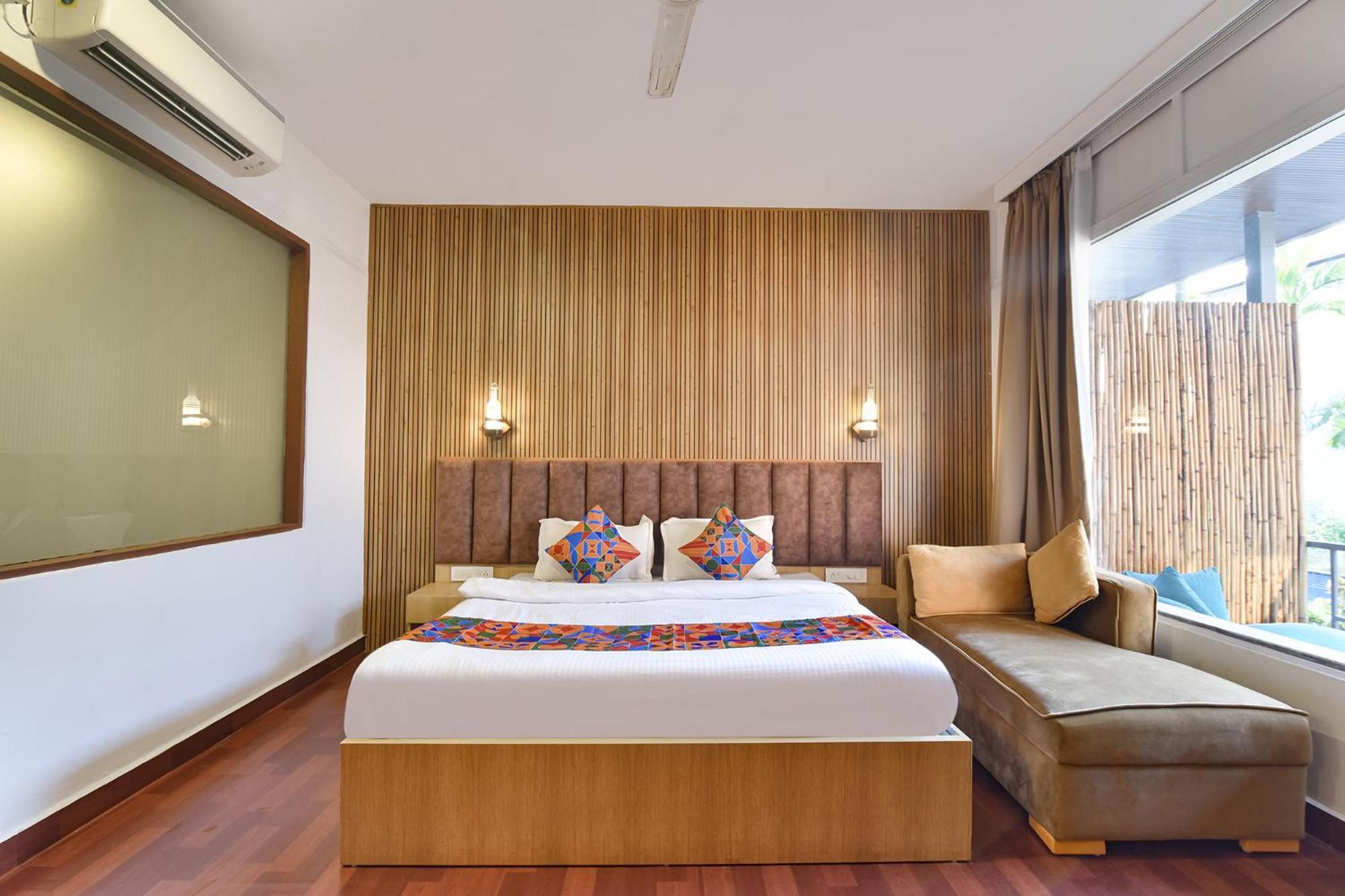 Fabhotel Morjim Bliss - 500M From Morjim Beach Eksteriør billede